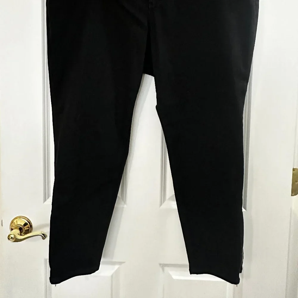 LOFT Plus Black Skinny Jeans w/ Zipper Details | Size 22 NWOT - Picture 3 of 11